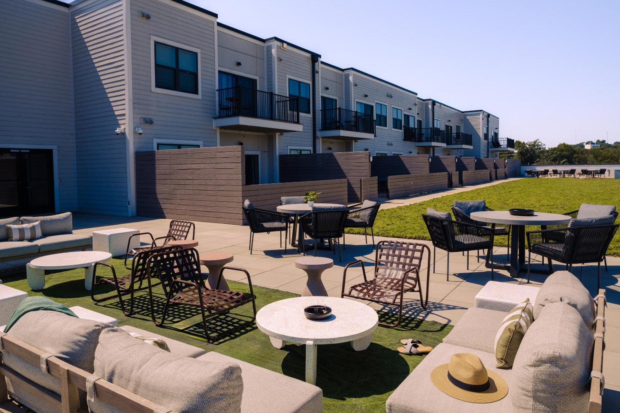 Sonder By Marriott Bonvoy Belcourt Apartments Hillsboro Village Нашвил Екстериор снимка