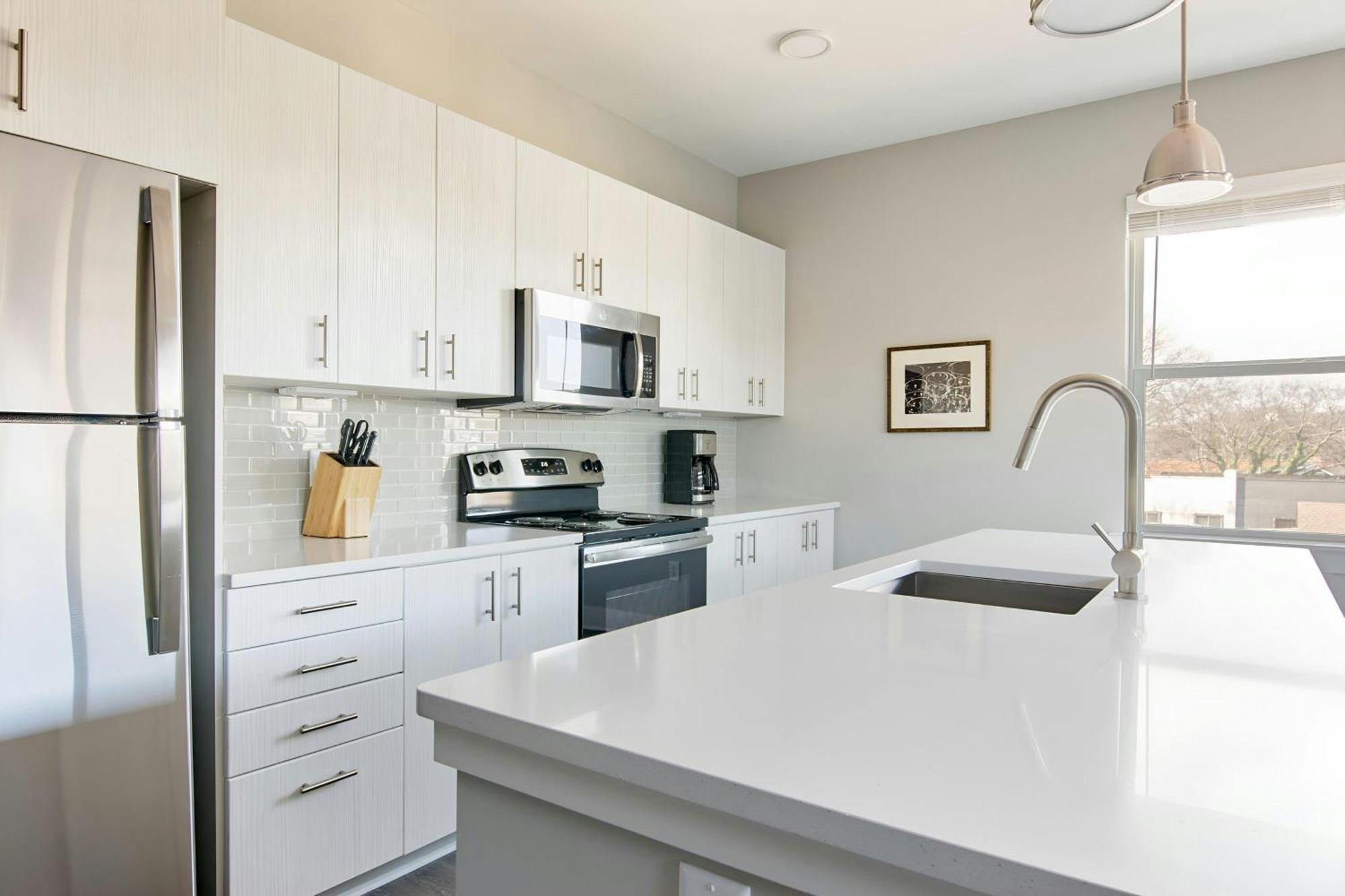 Sonder By Marriott Bonvoy Belcourt Apartments Hillsboro Village Нашвил Екстериор снимка